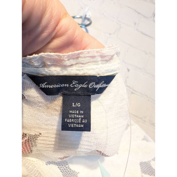 American Eagle see-through lace top large - Picture 7 of 7